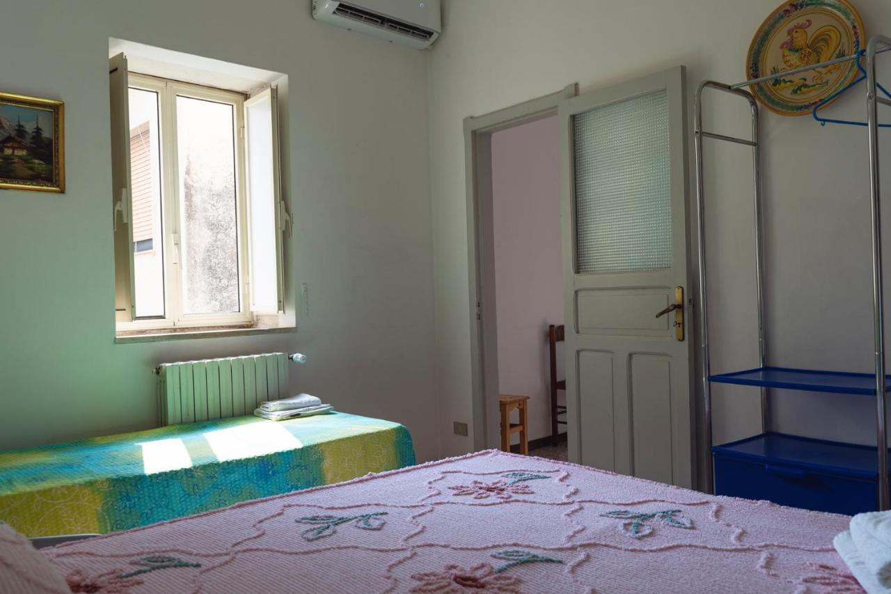 Апартаменти Casa Bellizzi Модіка Екстер'єр фото